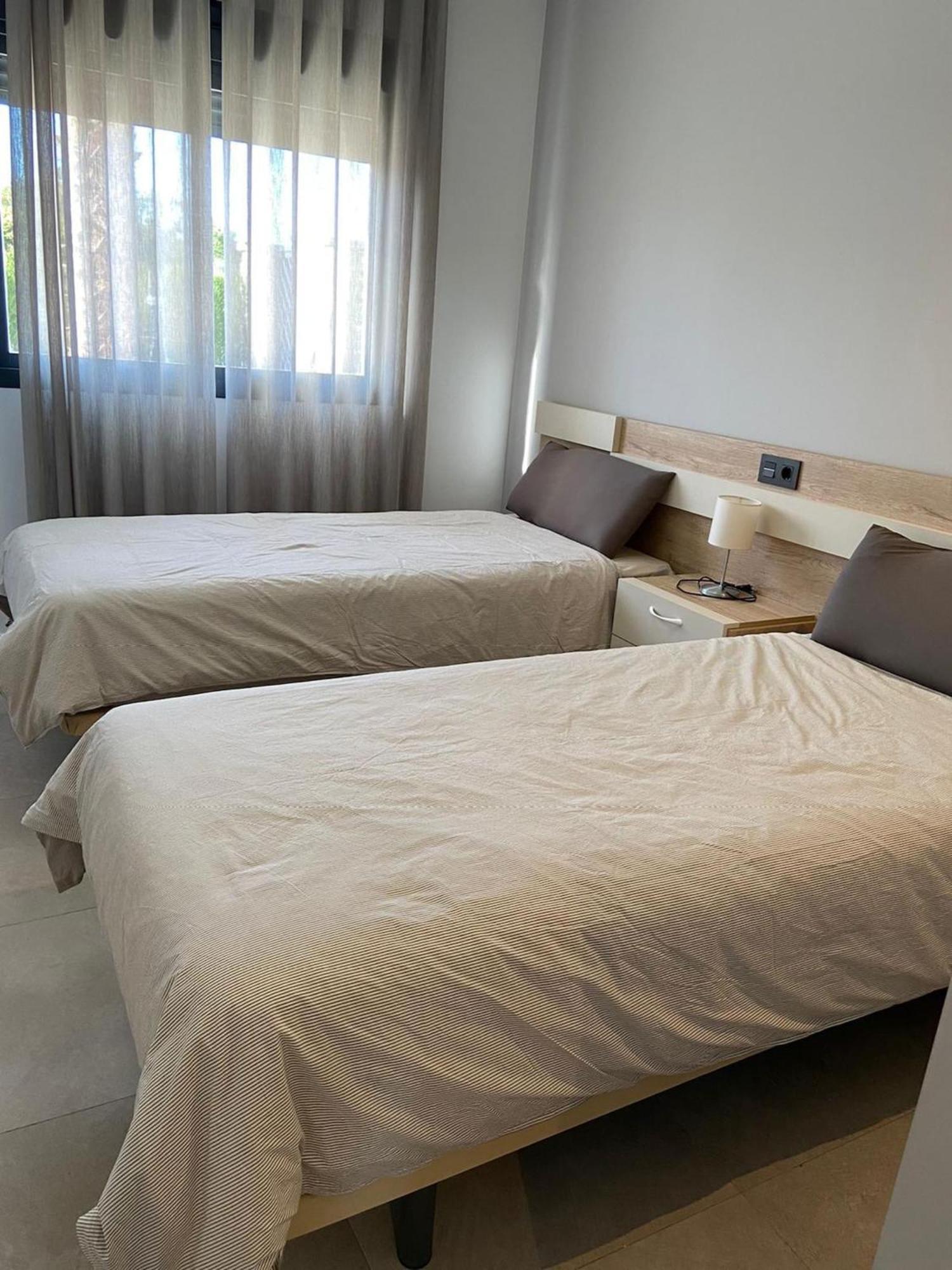 Oasis Beach El Raso Guardamar La Mata  Exteriör bild